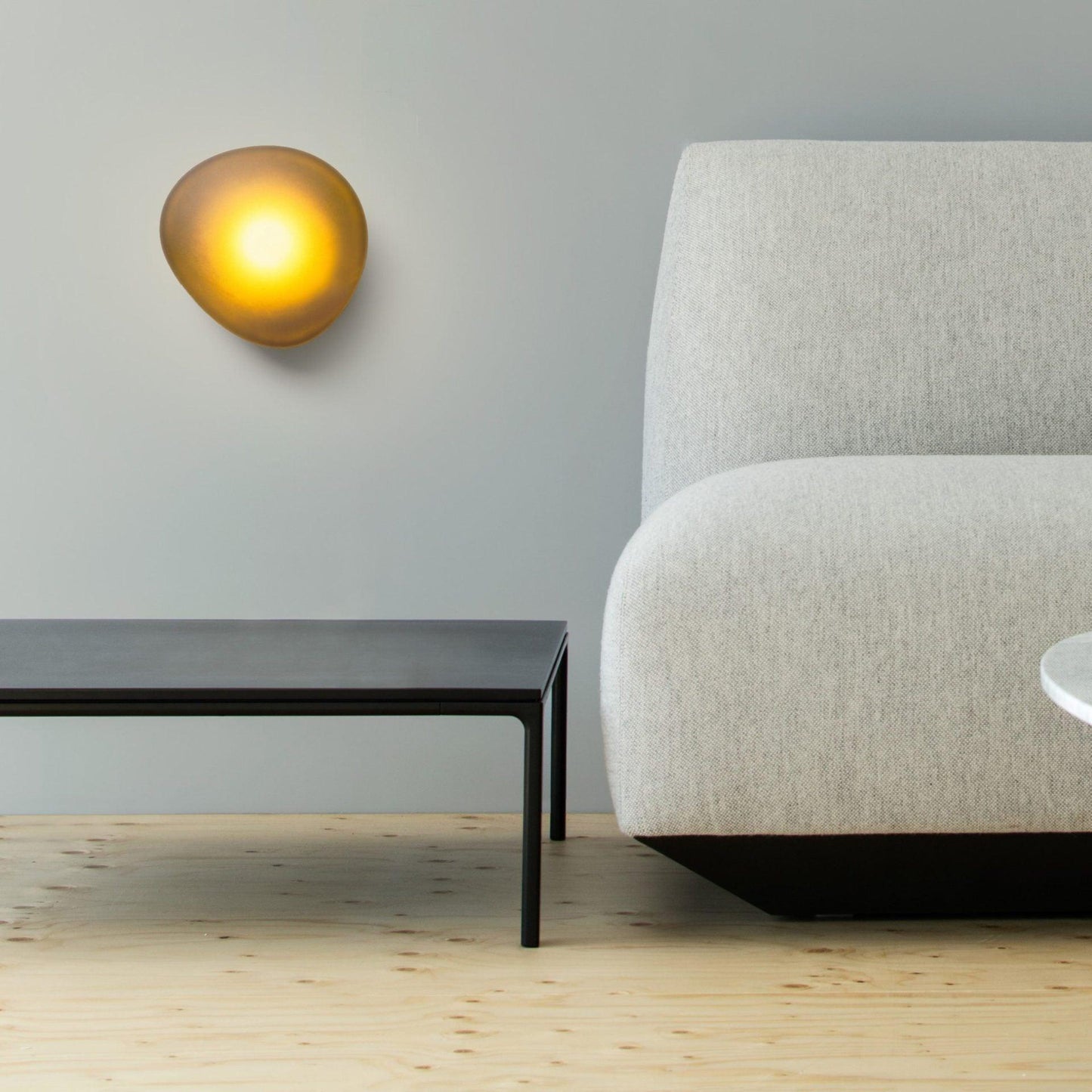 Caldrion | Hand Blown Glass Pebble Wall Light