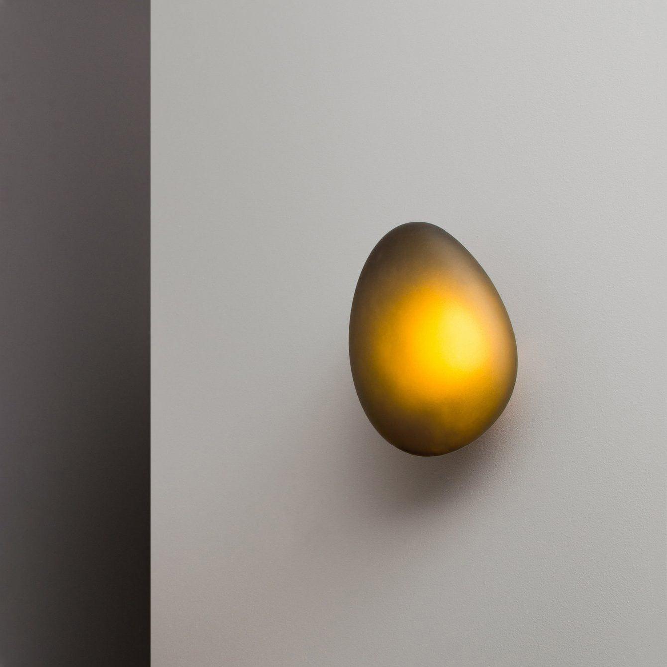 Caldrion | Hand Blown Glass Pebble Wall Light