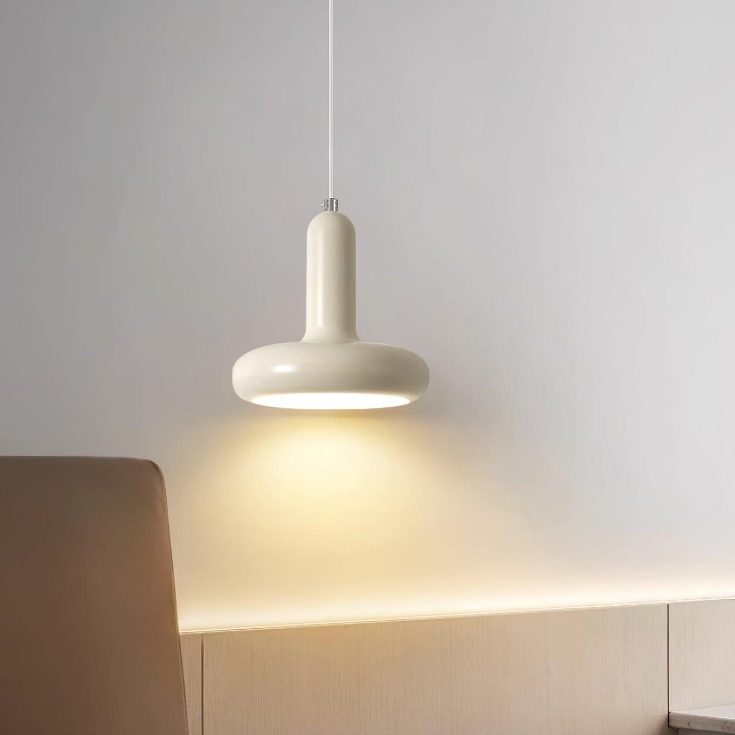 Sythos | Sculptural Donut Floating Geometric Pendant Light