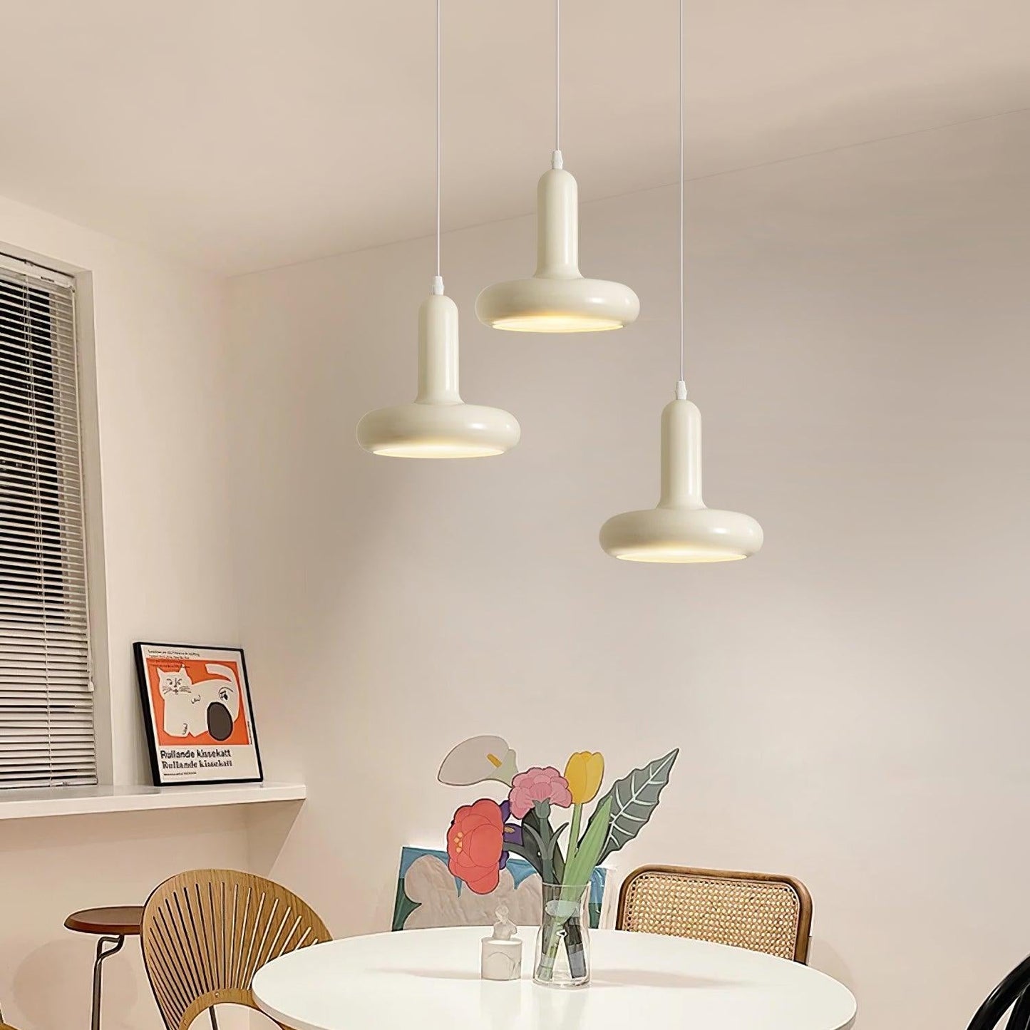 Sythos | Sculptural Donut Floating Geometric Pendant Light