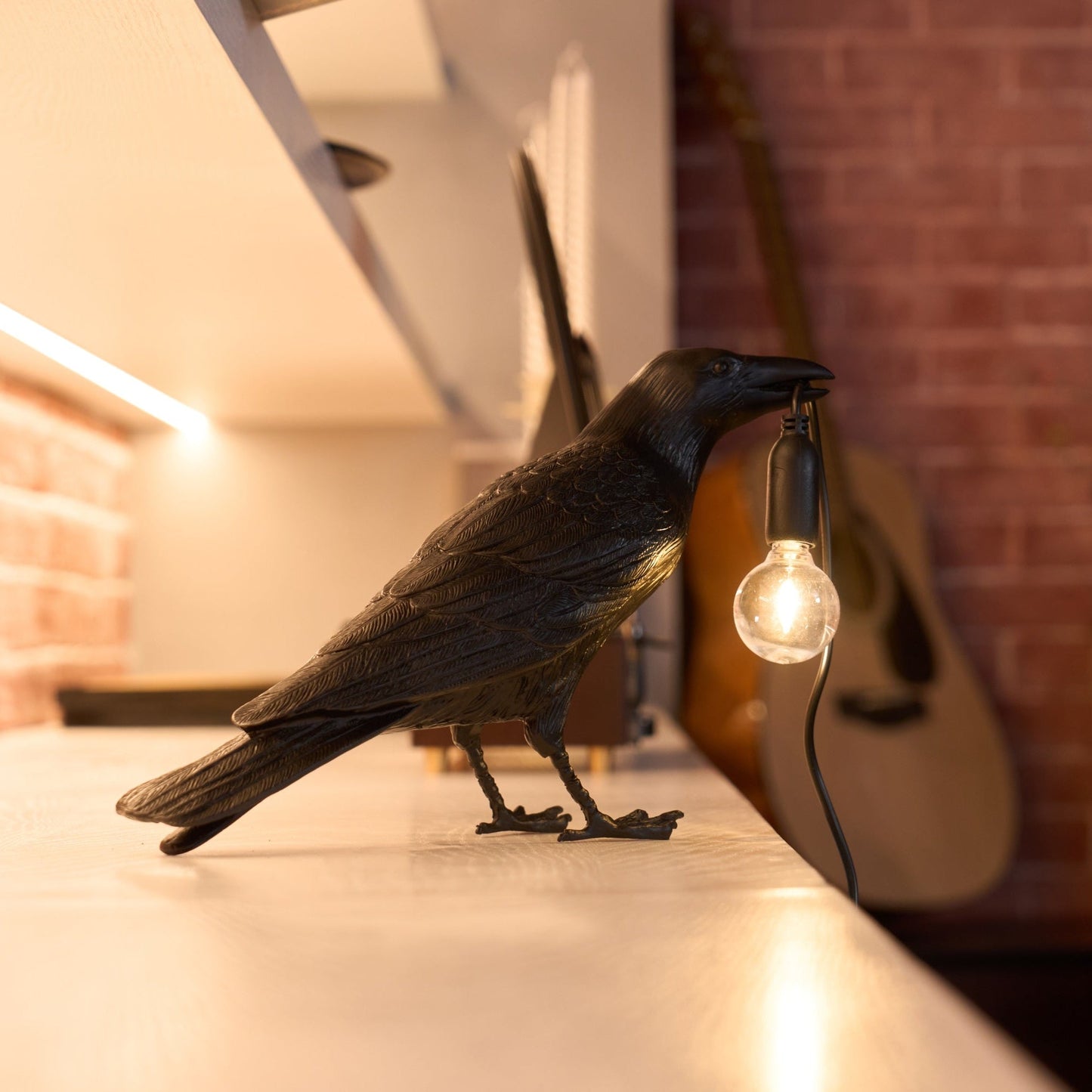 Bristhow | Gothic Sculptural Avian Raven Table Lamp