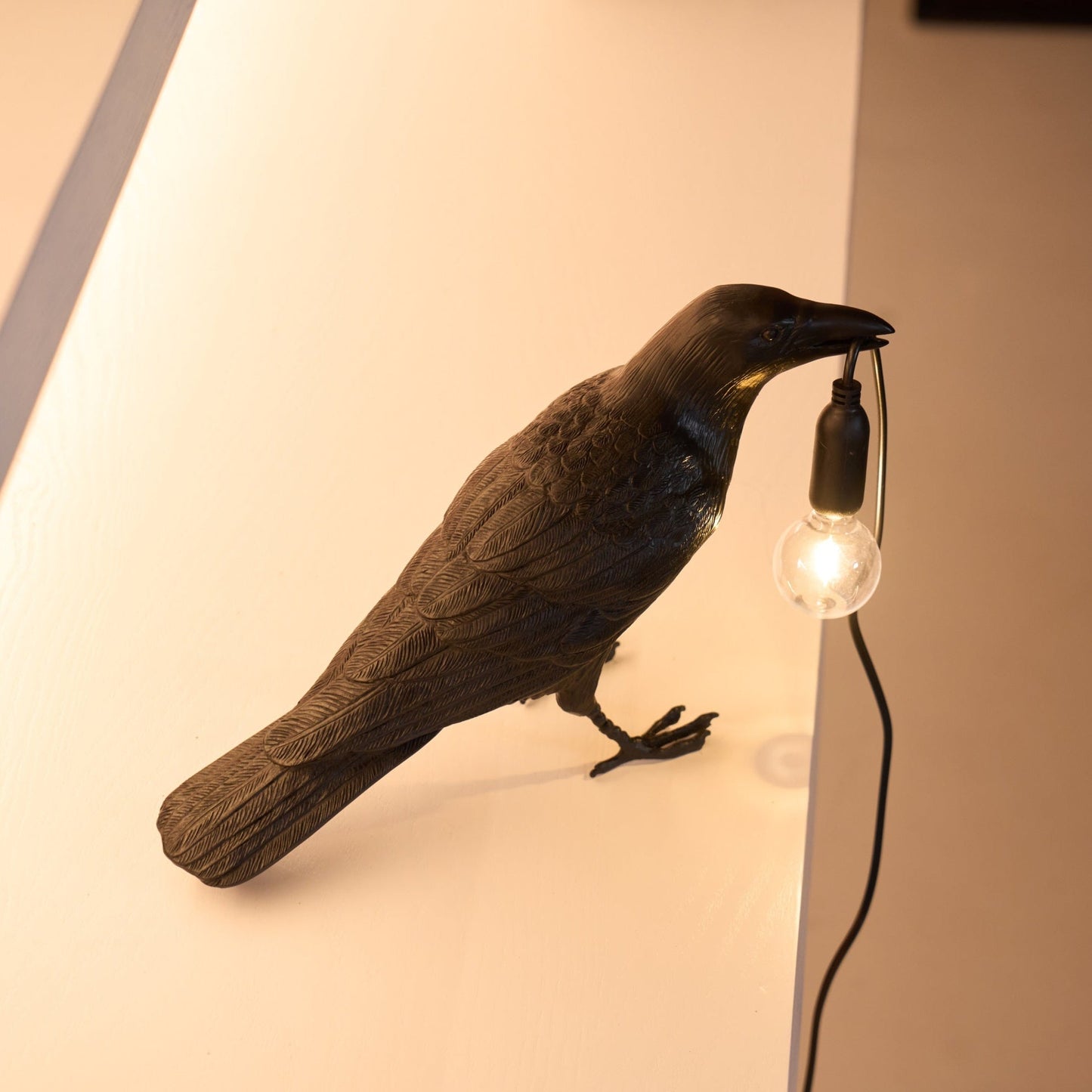 Bristhow | Gothic Sculptural Avian Raven Table Lamp