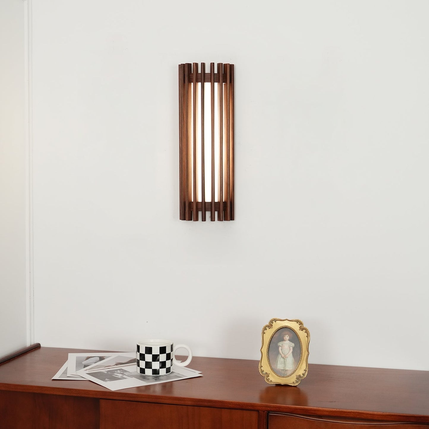 Arbor | Minimalist Natural Wood Grain Wall Light