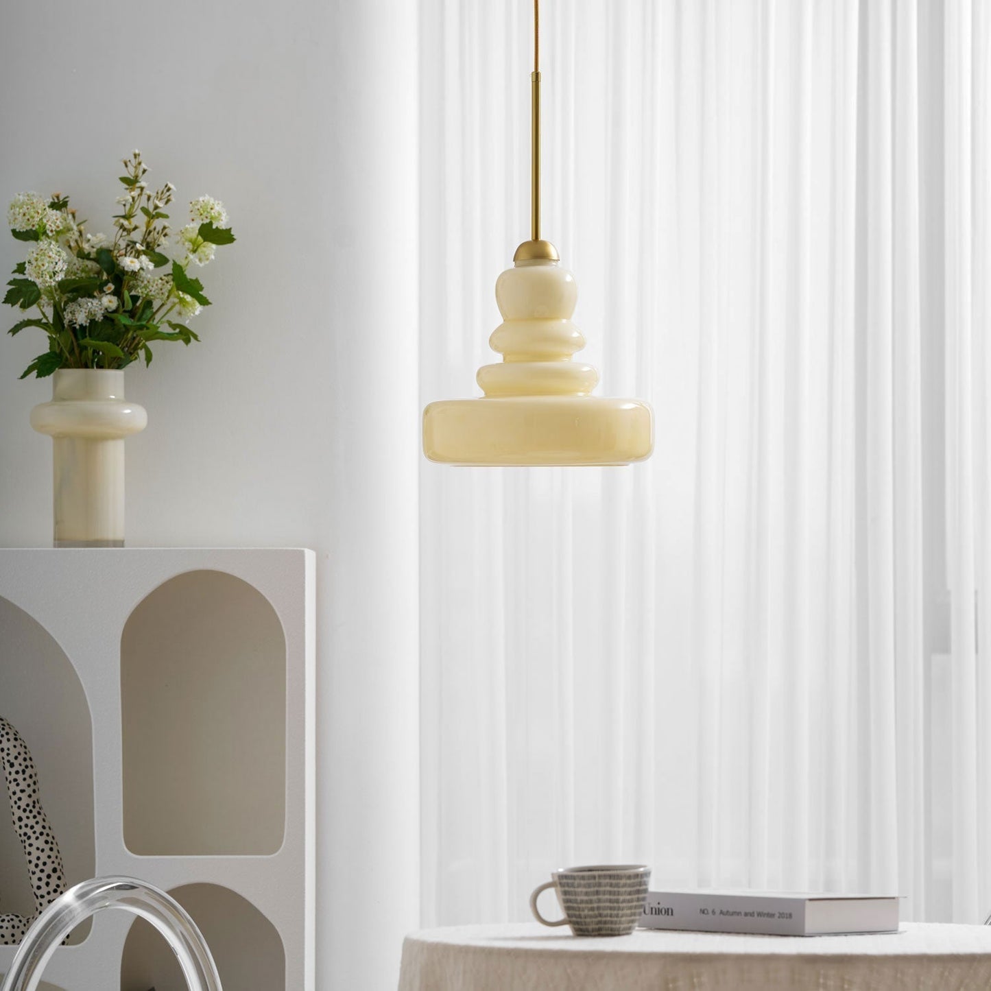 Kestrelle | Traditional Domed Profile Glass Pendant Light