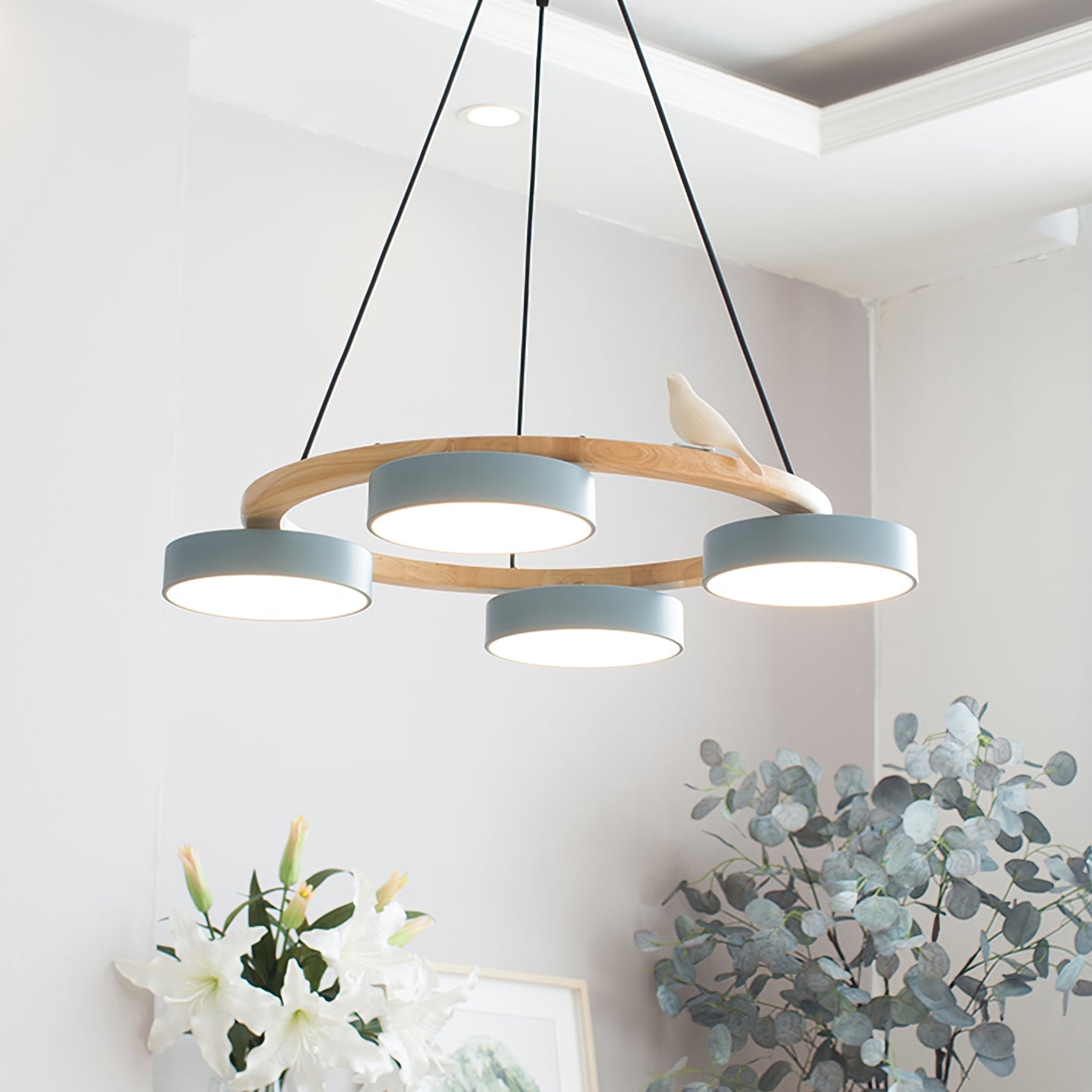 Naturaa | Nordic Wood and Metal Bird Design Chandelier
