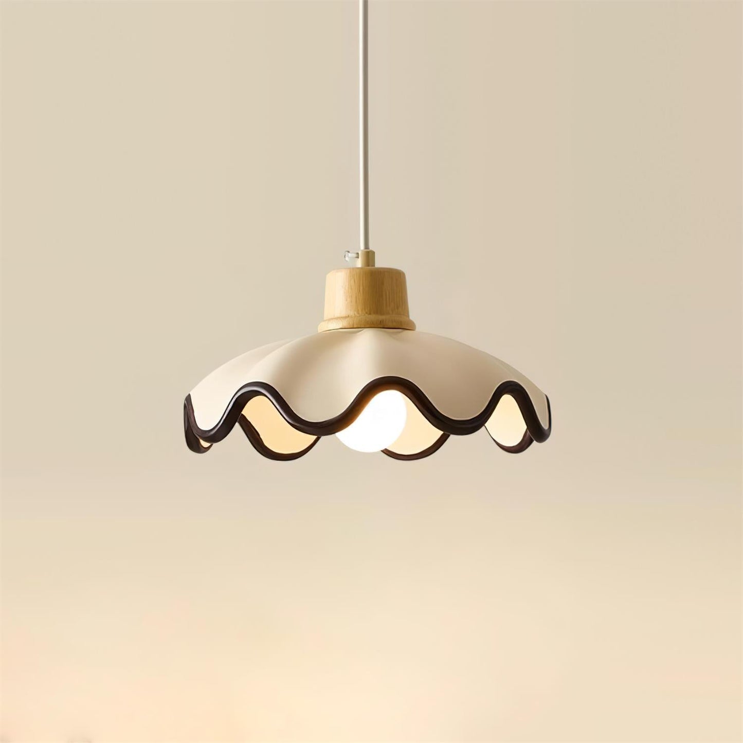 Lythir | Scalloped Shell Silhouette Articulated Resin Pendant Light