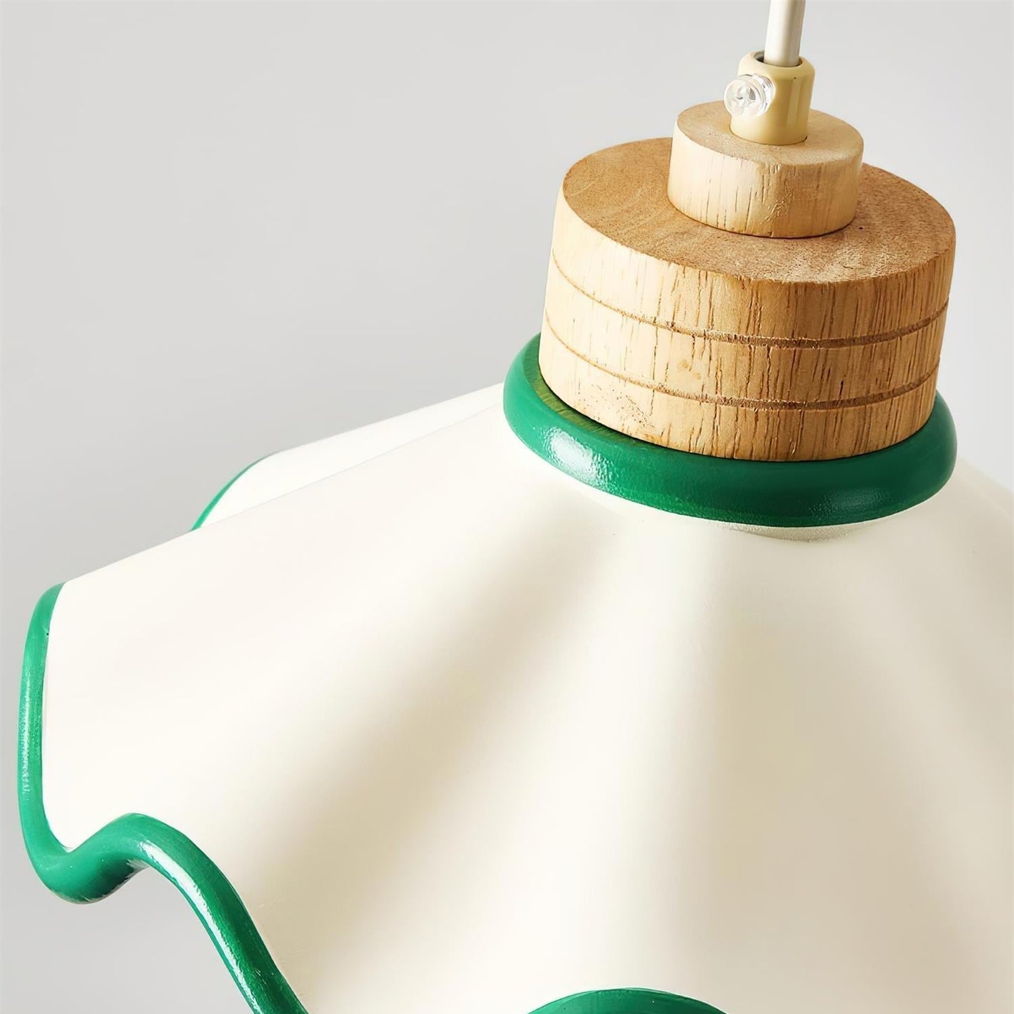 Lythir | Scalloped Shell Silhouette Articulated Resin Pendant Light