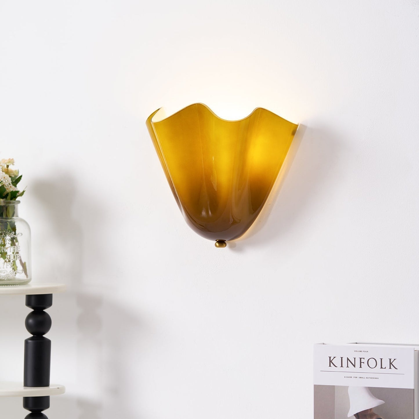 Nivalis | Sophisticated Alabaster Silhouette Wall Light