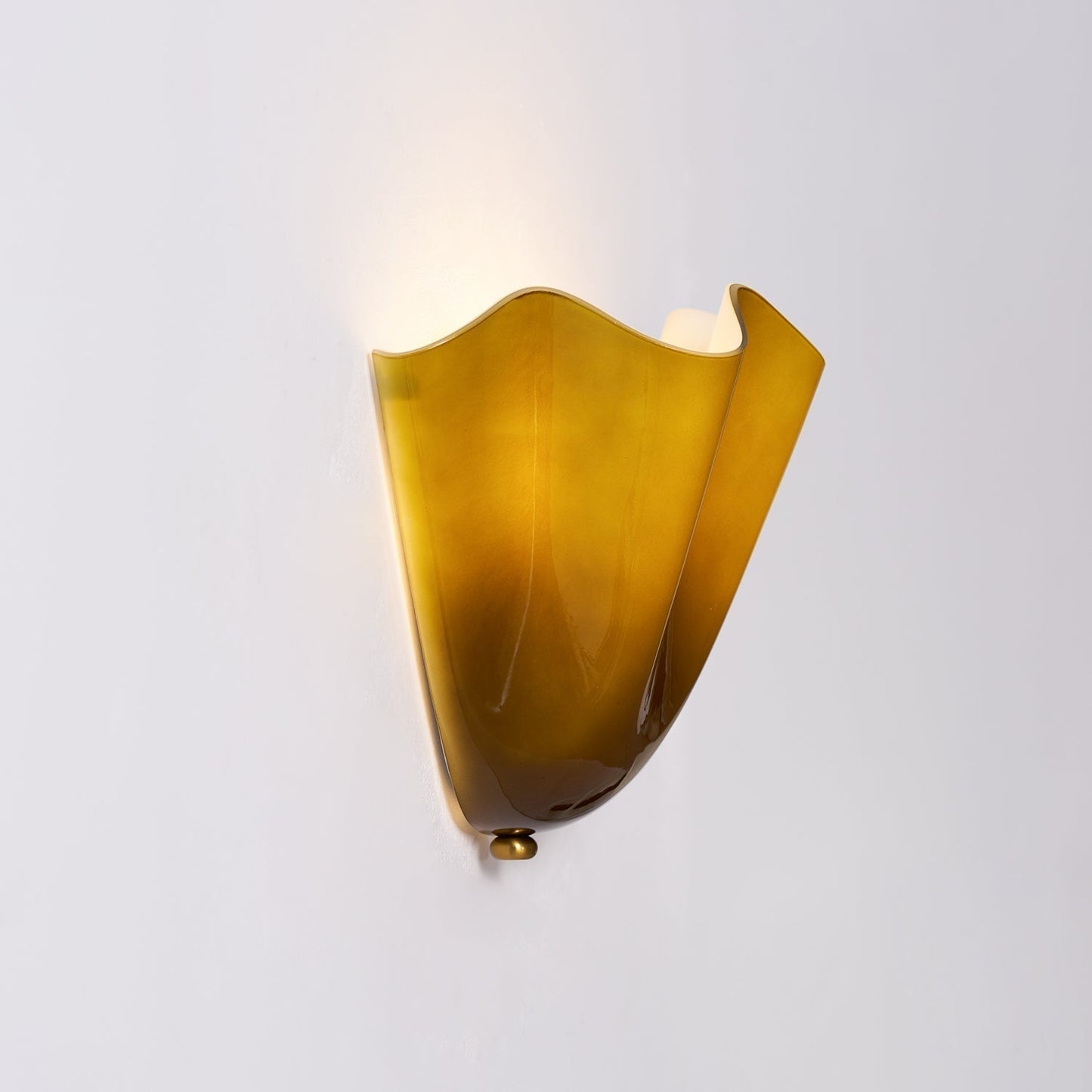 Nivalis | Sophisticated Alabaster Silhouette Wall Light