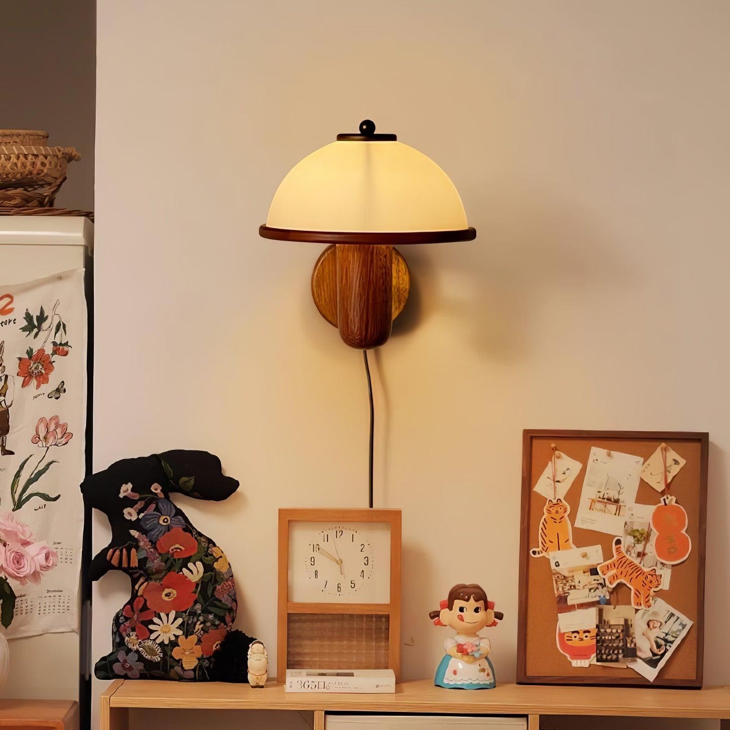 Belmontis | Mushroom Silhouette Curved Wooden Shade Wall Light