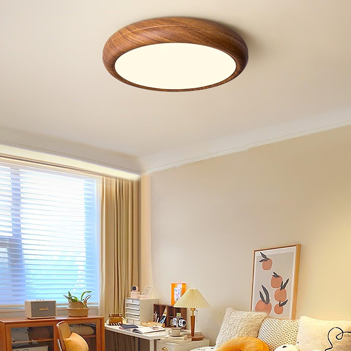 Liro | Elegant Round Wood Grain Flush Mount Ceiling Light