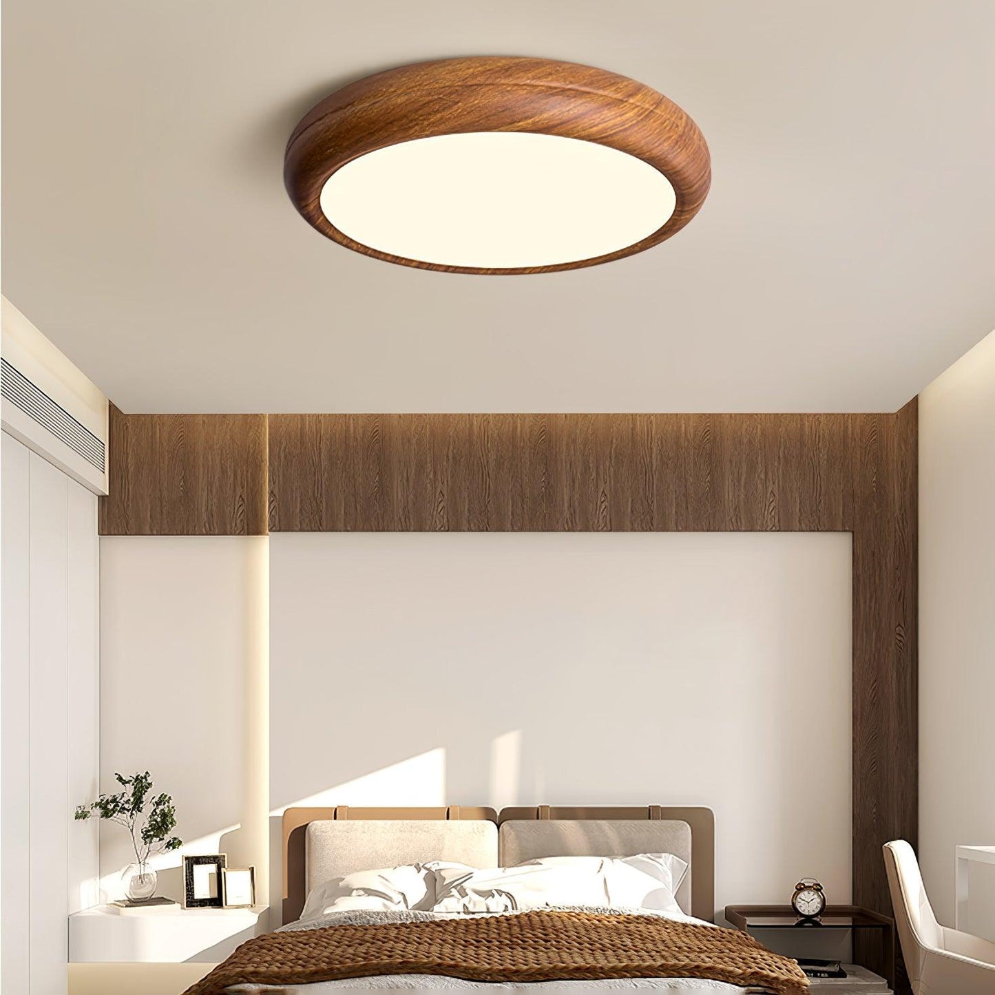 Liro | Elegant Round Wood Grain Flush Mount Ceiling Light