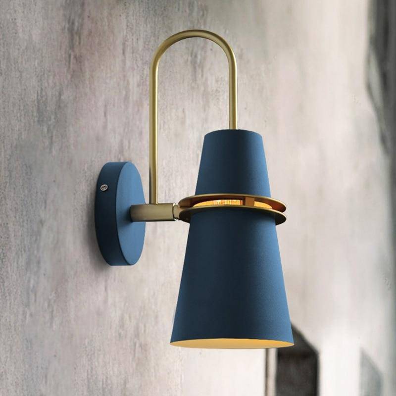 Kelvrist | Tapered Mid Century Retro Metal Wall Light