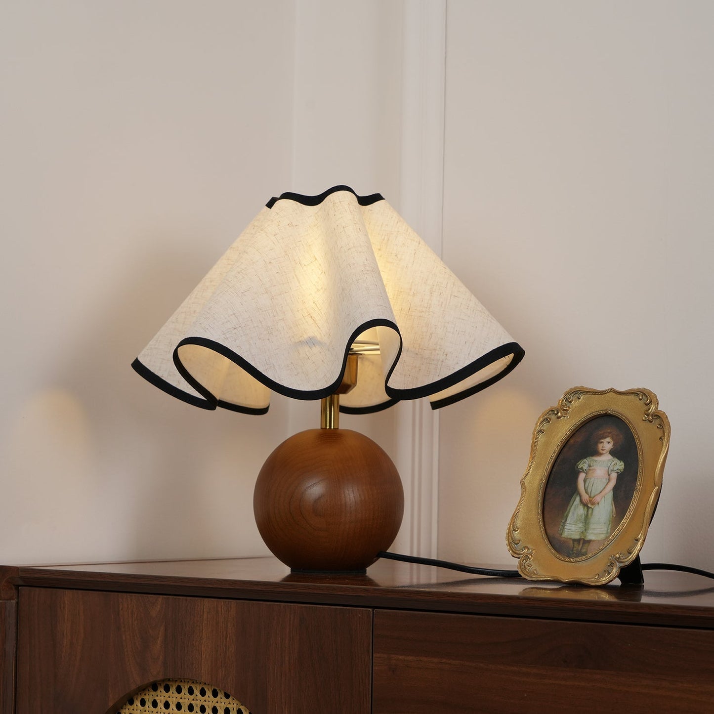 Meriloch | Sculptural Wave Fabric Wooden Base Table Lamp
