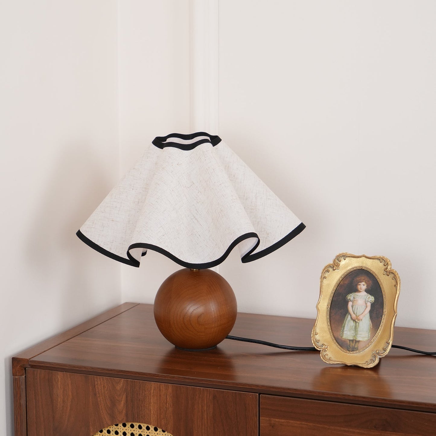 Meriloch | Sculptural Wave Fabric Wooden Base Table Lamp