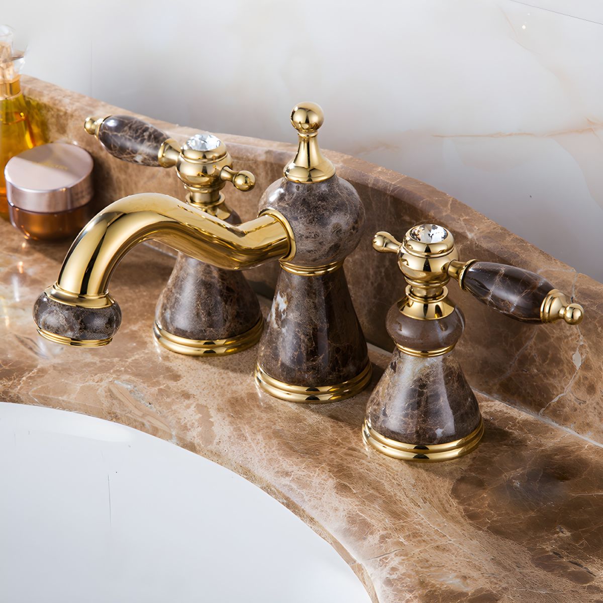 Huldrene | Elegant Arched Profile Widespread Bathroom Sink Tap