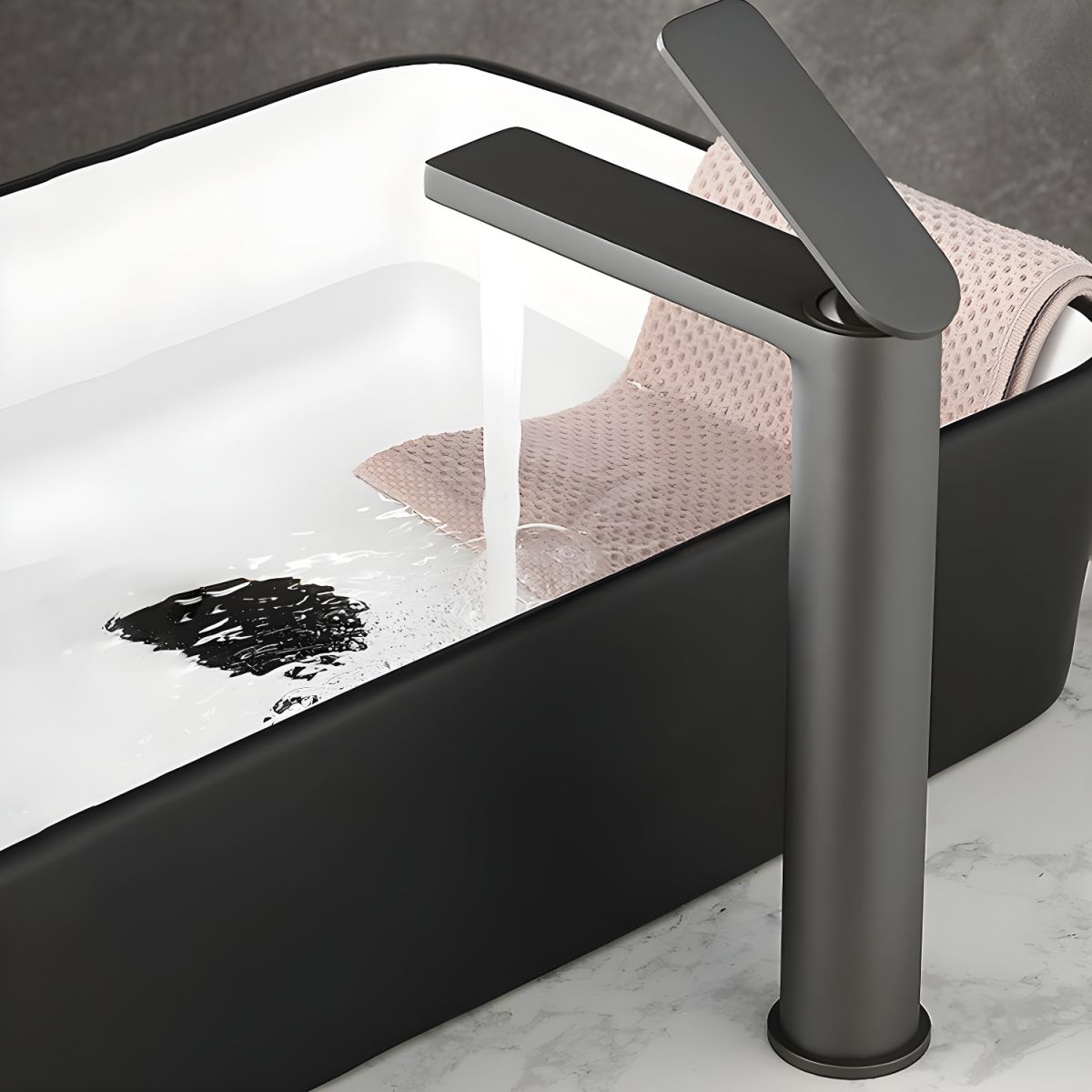 Juvandic | Modern Tapered Profile Cylindrical Vessel Bathroom Basin Tap