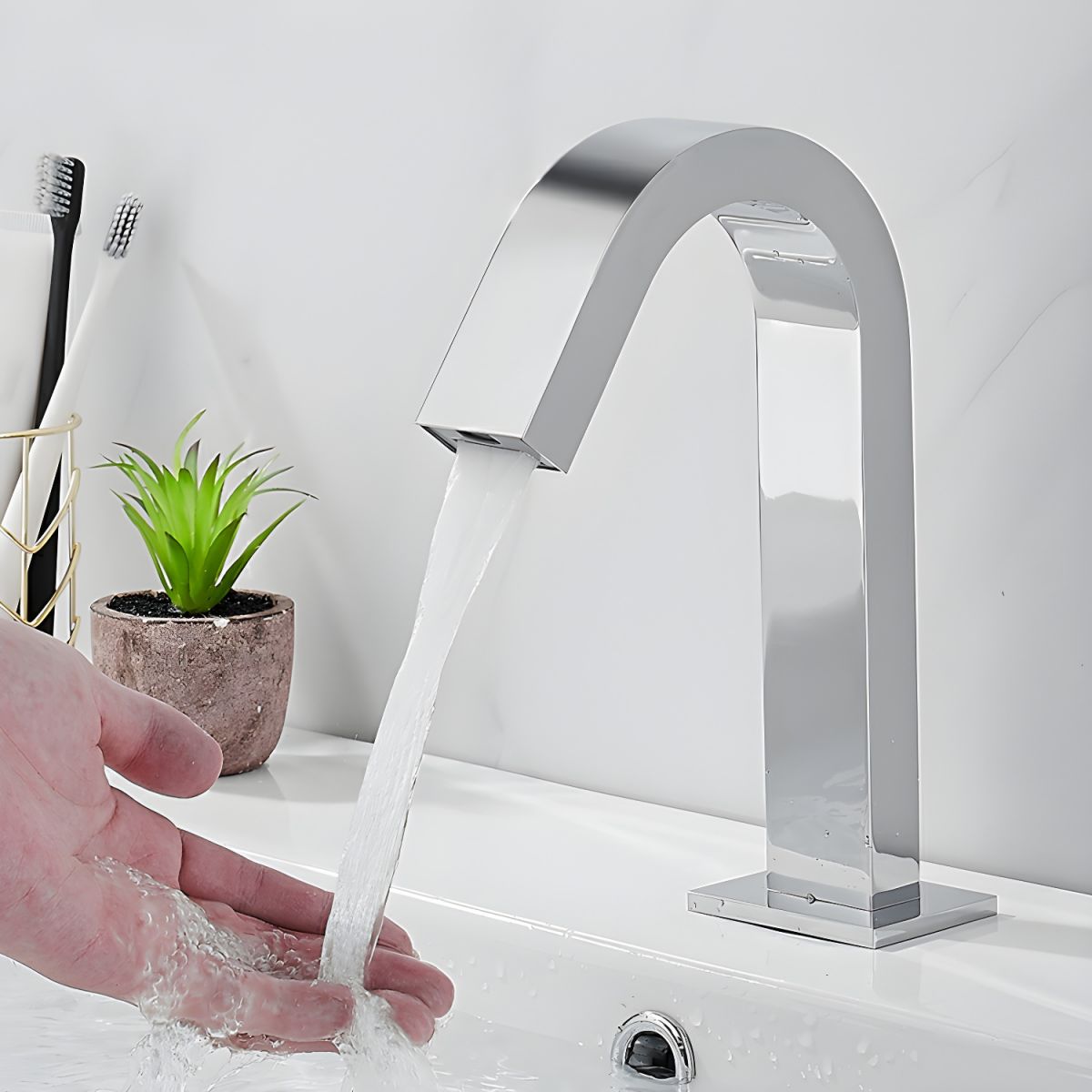 Eldurix | Sleek Touchless Motion Sensor High Arc Bathroom Sink Tap