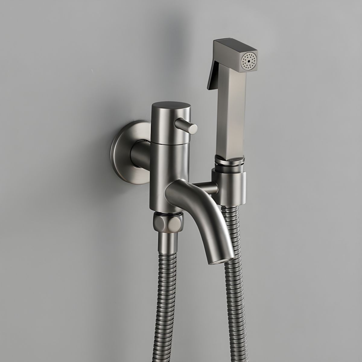 Oksvalle | Modern Wall Mounted Utility Bathroom Tap