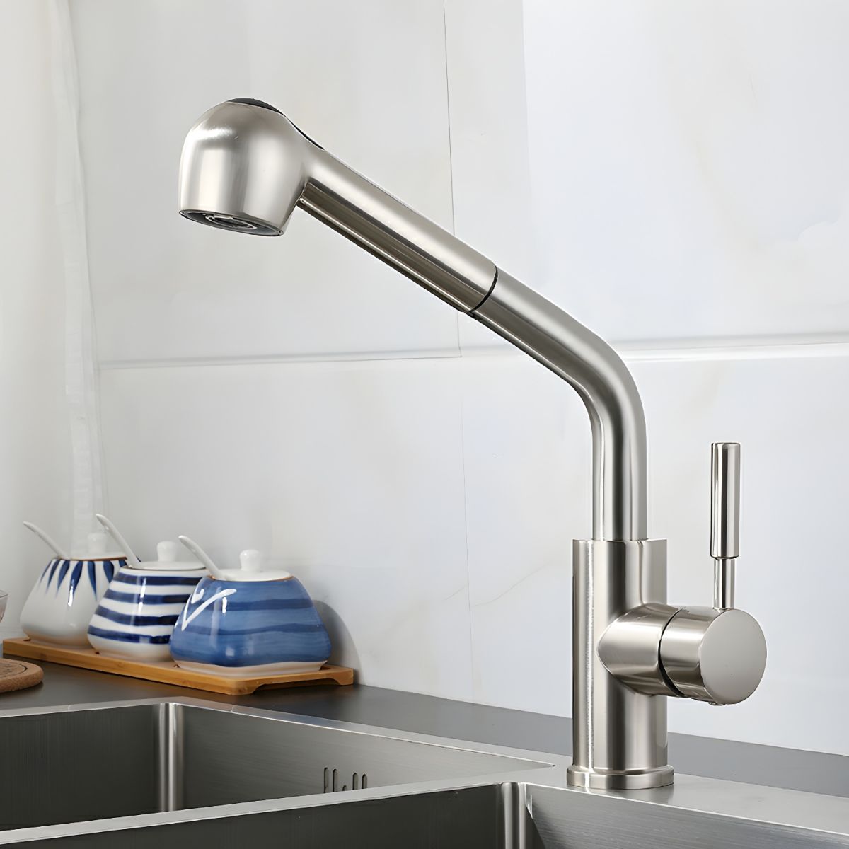 Alvorden | Modern Rotatable Swivel Spout Pull Out Kitchen Sink Mixer Tap