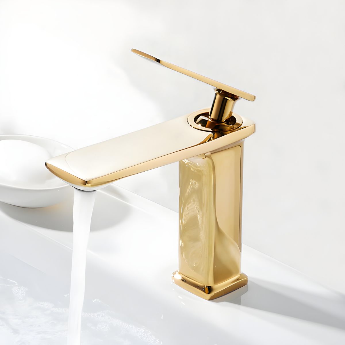 Juvandis | Modern Cuboid Profile Single Lever Bathroom Basin Tap