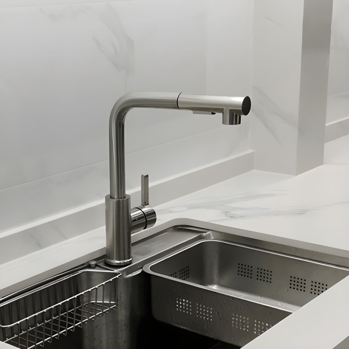Kalsvige | Modern Profile Retractable Spout Kitchen Sink Mixer Tap