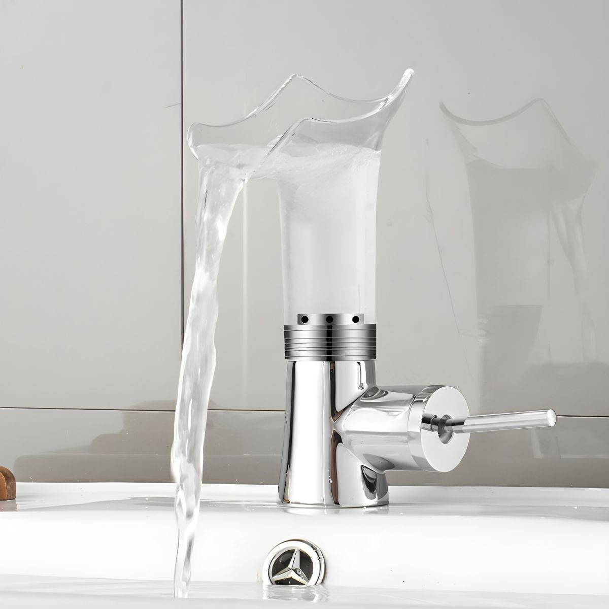 Elduvike | Modern Arched Profile Waterfall Bathroom Sink Tap