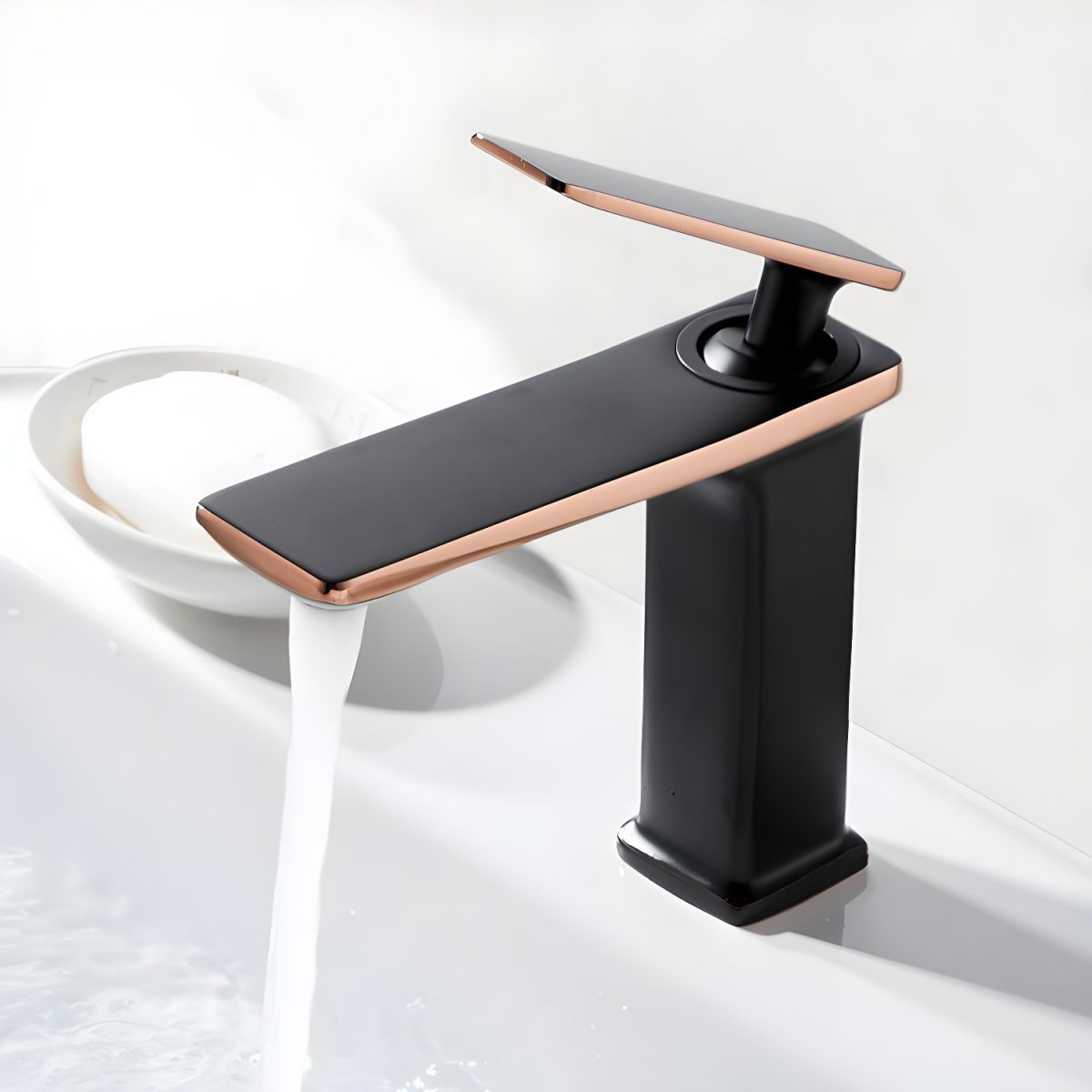 Juvandis | Modern Cuboid Profile Single Lever Bathroom Basin Tap