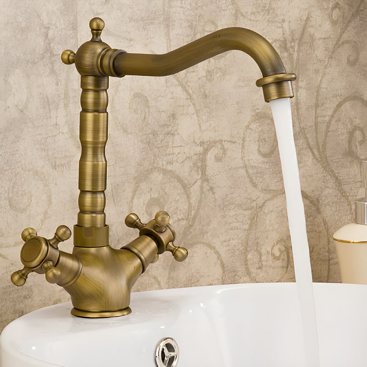 Skovaka | Modern Curved Column Centerset Bathroom Sink Tap with Dual Cross Handles