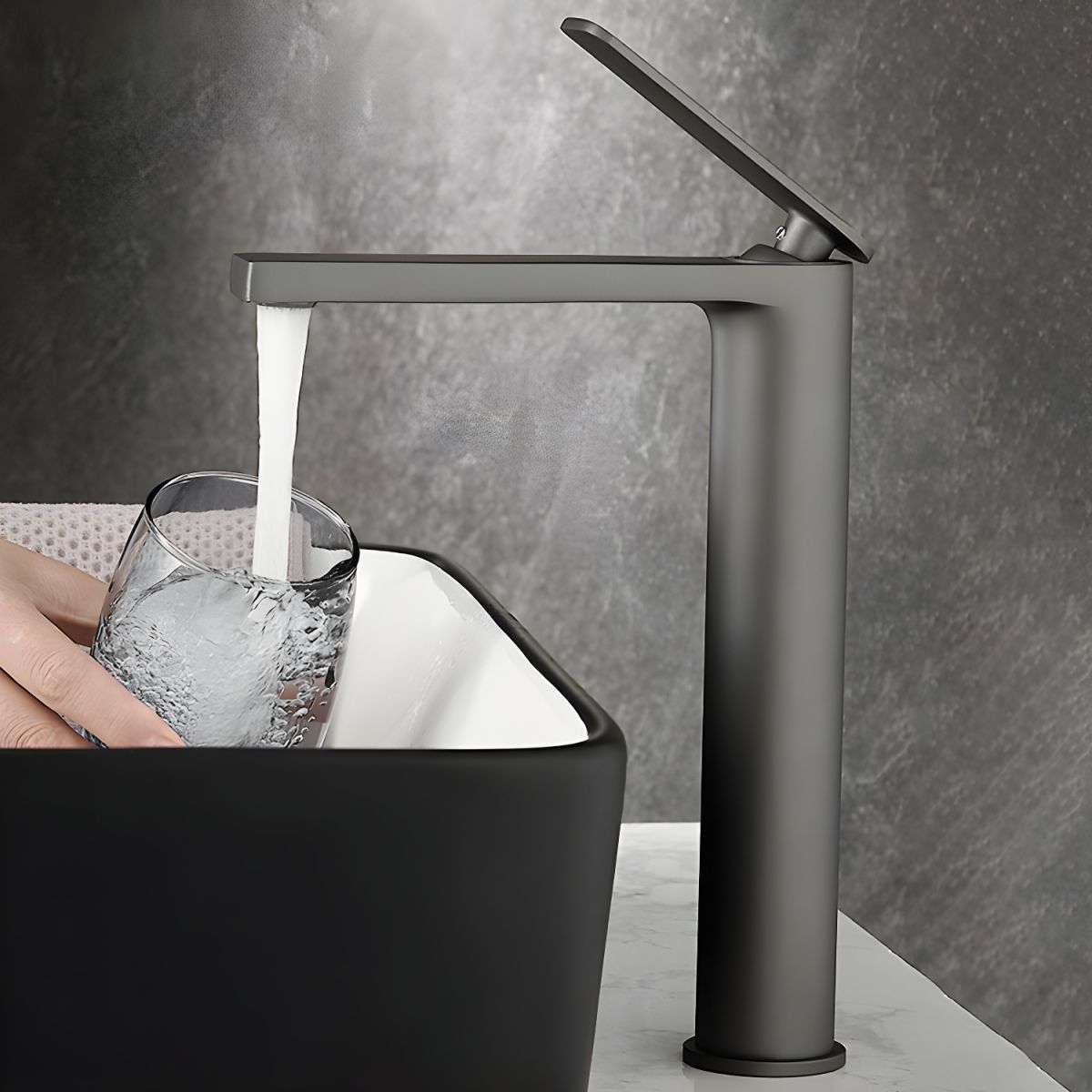 Juvandic | Modern Tapered Profile Cylindrical Vessel Bathroom Basin Tap