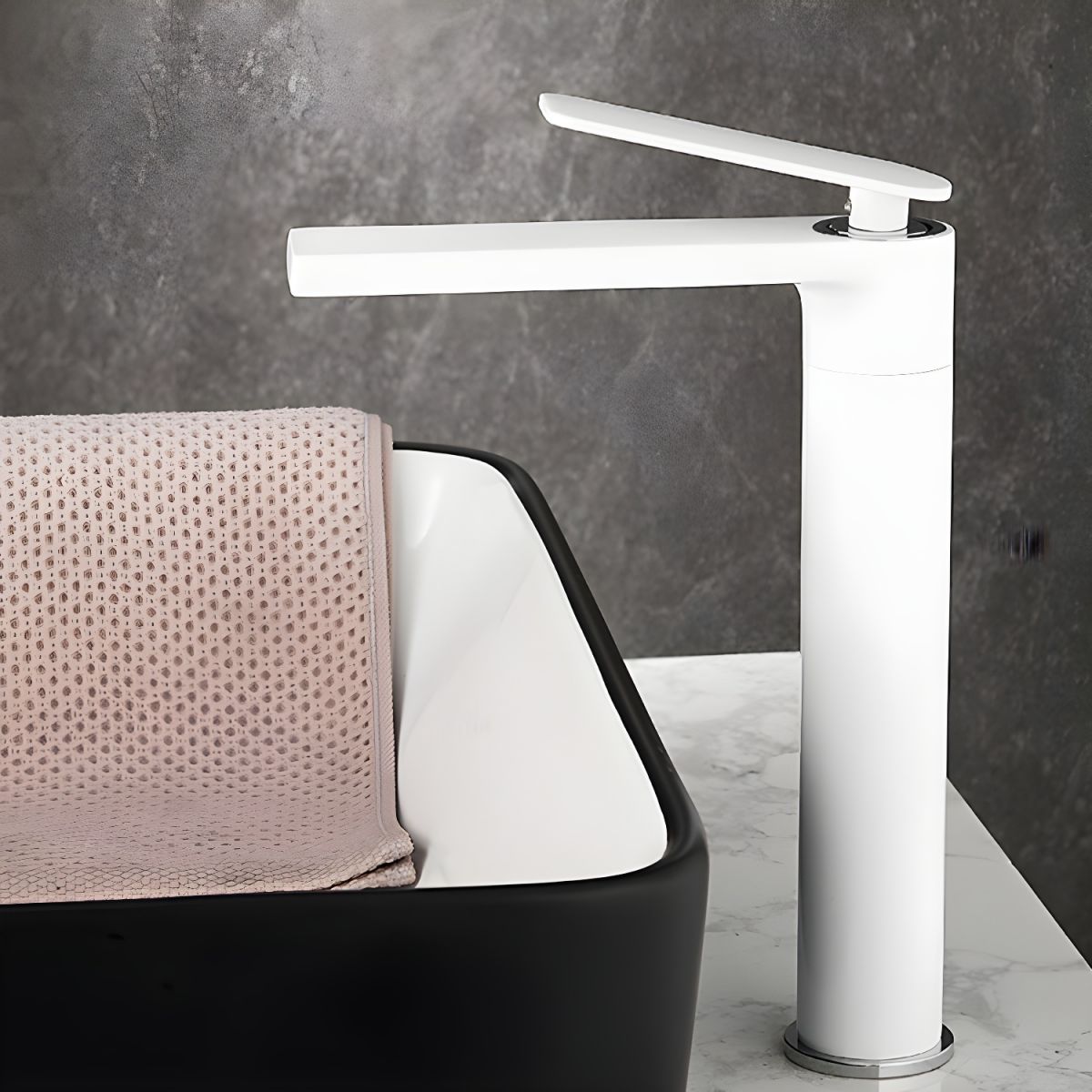 Juvandic | Modern Tapered Profile Cylindrical Vessel Bathroom Basin Tap