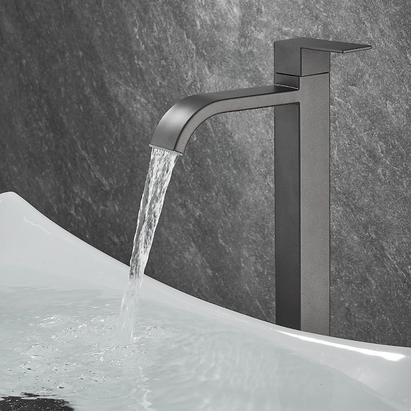 Lyskalla | Modern Curved Waterfall Spout Bathroom Sink Tap