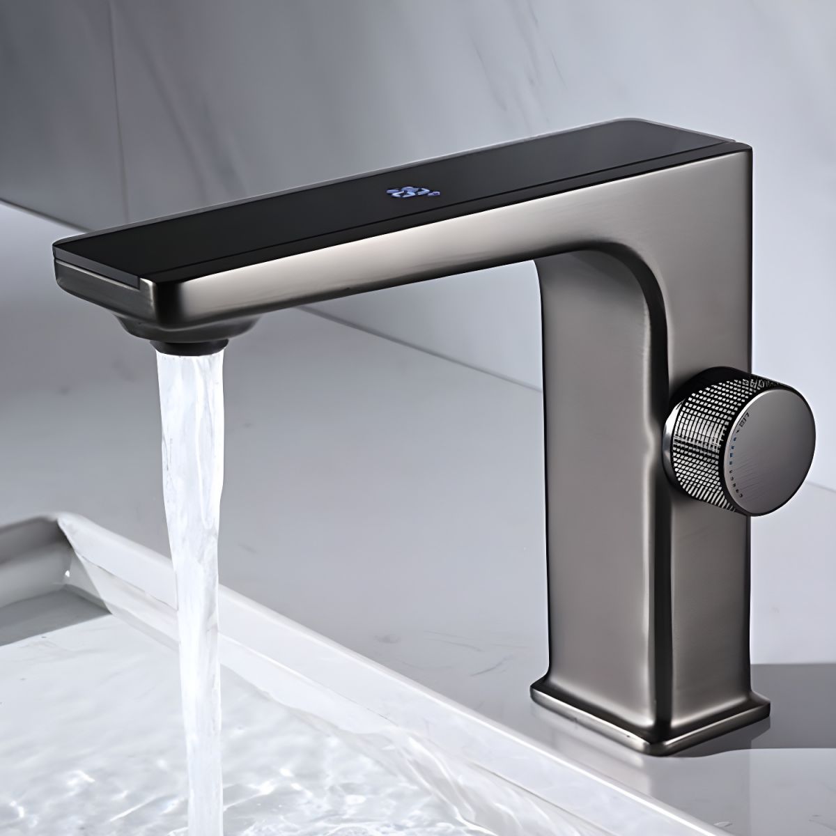 Jovallur | Modern L-Shaped Arched Column Bathroom Sink Tap with Digital Display