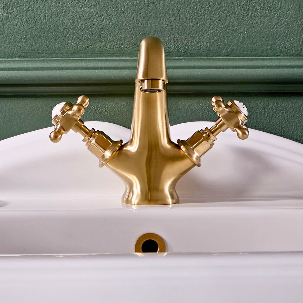 Noble | Traditional Bathroom Tap With Crosshead Handles