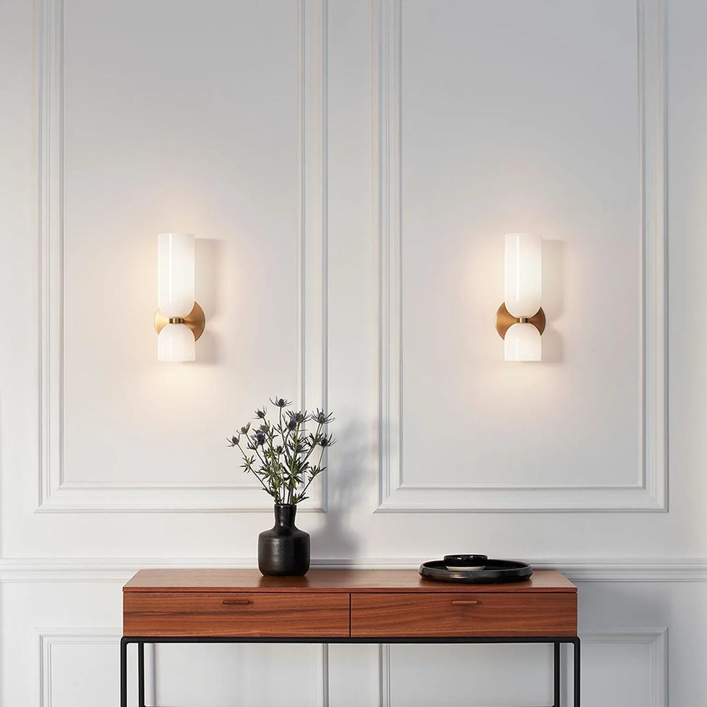 Vaelora | Cylindrical Fluted Glass Vertical Column Wall Light
