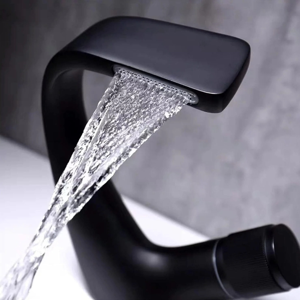 Cascata | Modern Waterfall Bathroom Basin Mixer Tap with Single Handle Control