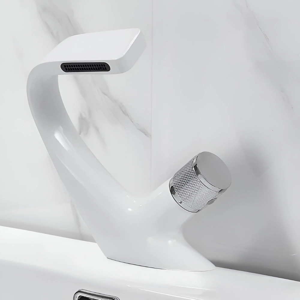 Cascata | Modern Waterfall Bathroom Basin Mixer Tap with Single Handle Control