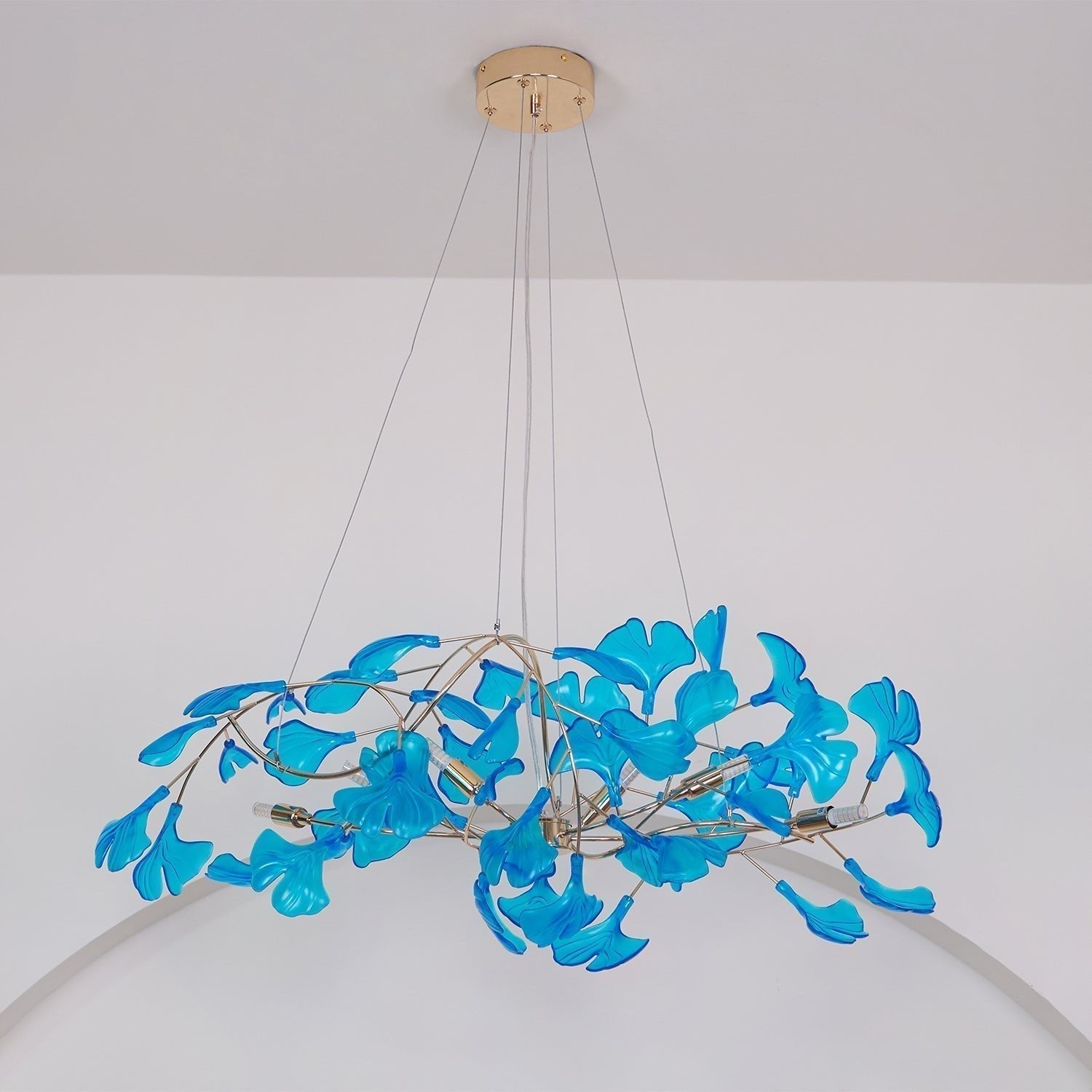 Solasvren | Ginkgo Leaf Acrylic Organic Canopy Sculptural Chandelier
