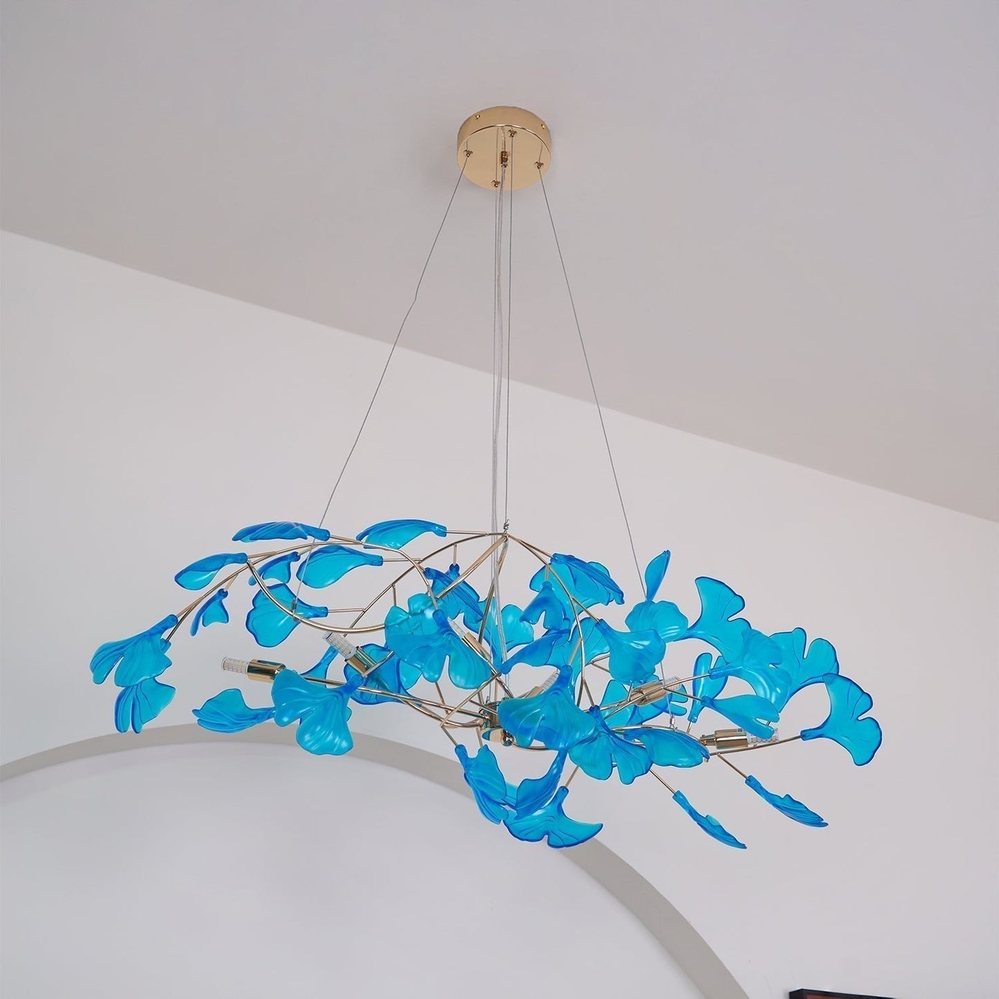 Solasvren | Ginkgo Leaf Acrylic Organic Canopy Sculptural Chandelier