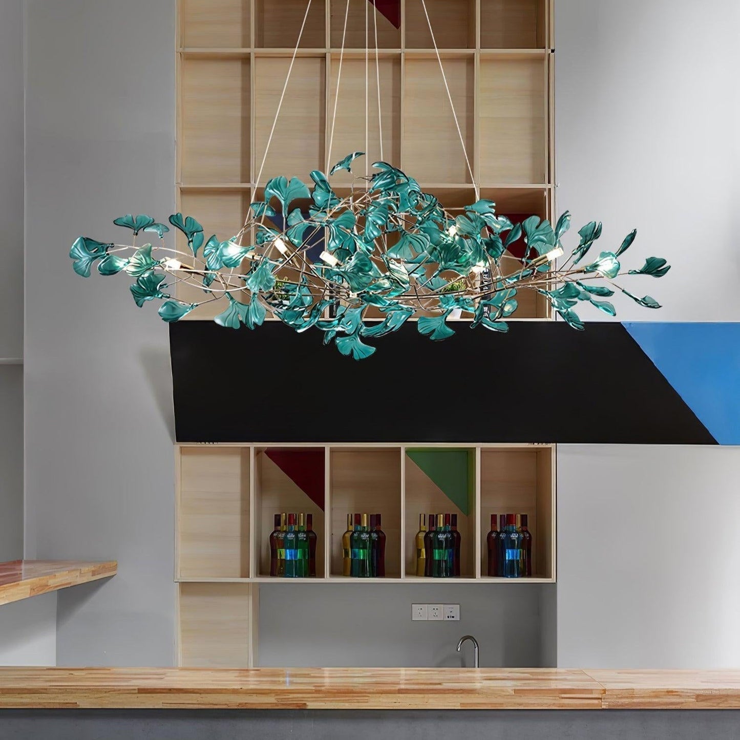 Solasvren | Ginkgo Leaf Acrylic Organic Canopy Sculptural Chandelier