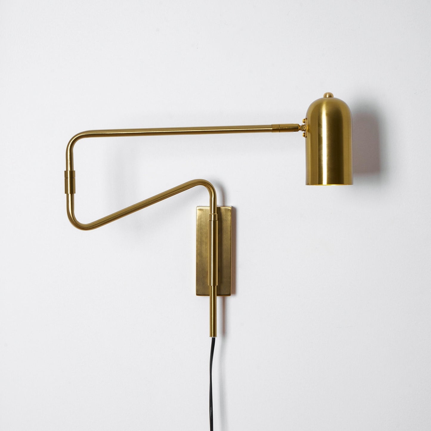 Kelsigore | Minimalist Swing Arm Rotatable Geometric Functional Wall Light