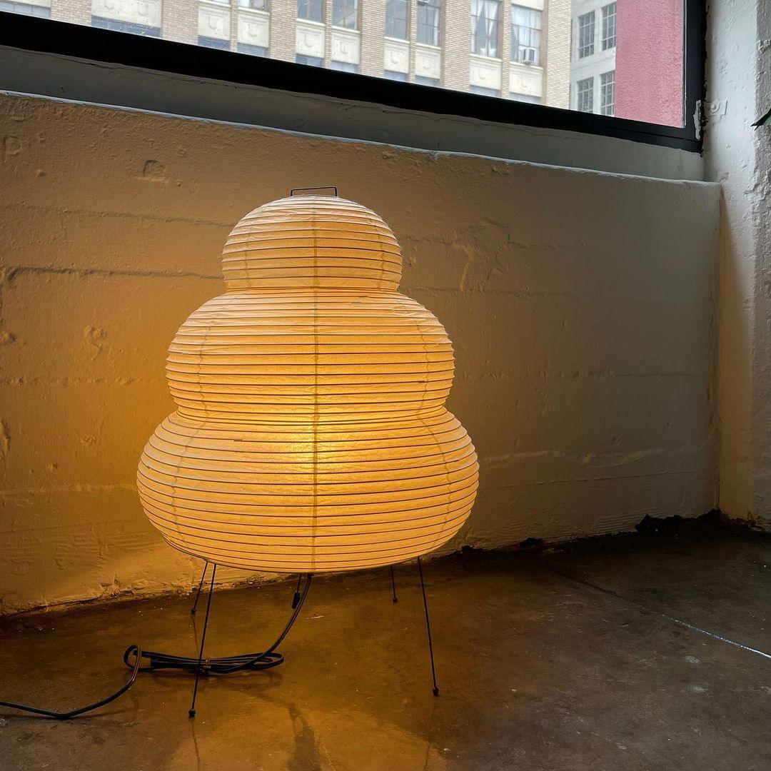 Kryntaleo | Japanese Ribbed Bamboo Silhouette Oriental Accent Table Lamp