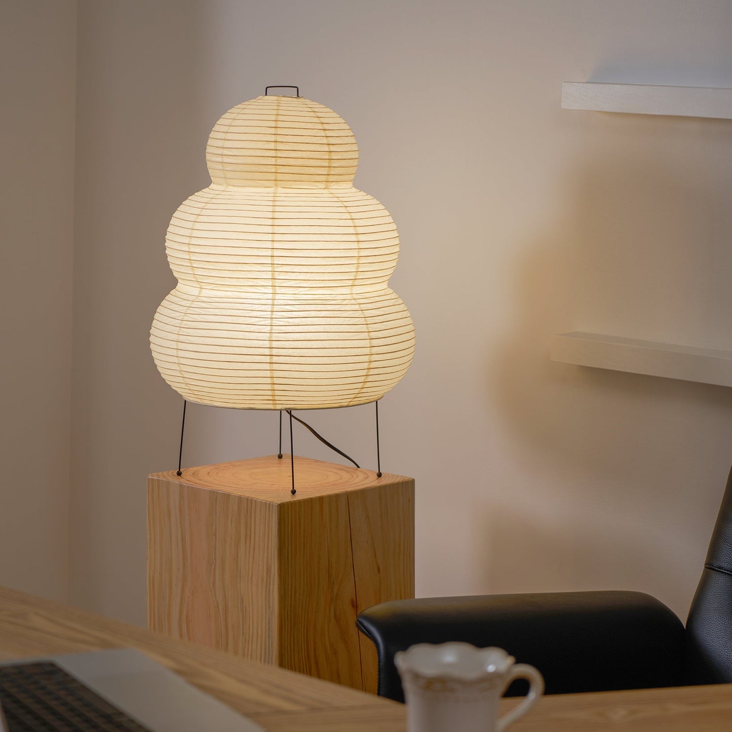 Kryntaleo | Japanese Ribbed Bamboo Silhouette Oriental Accent Table Lamp