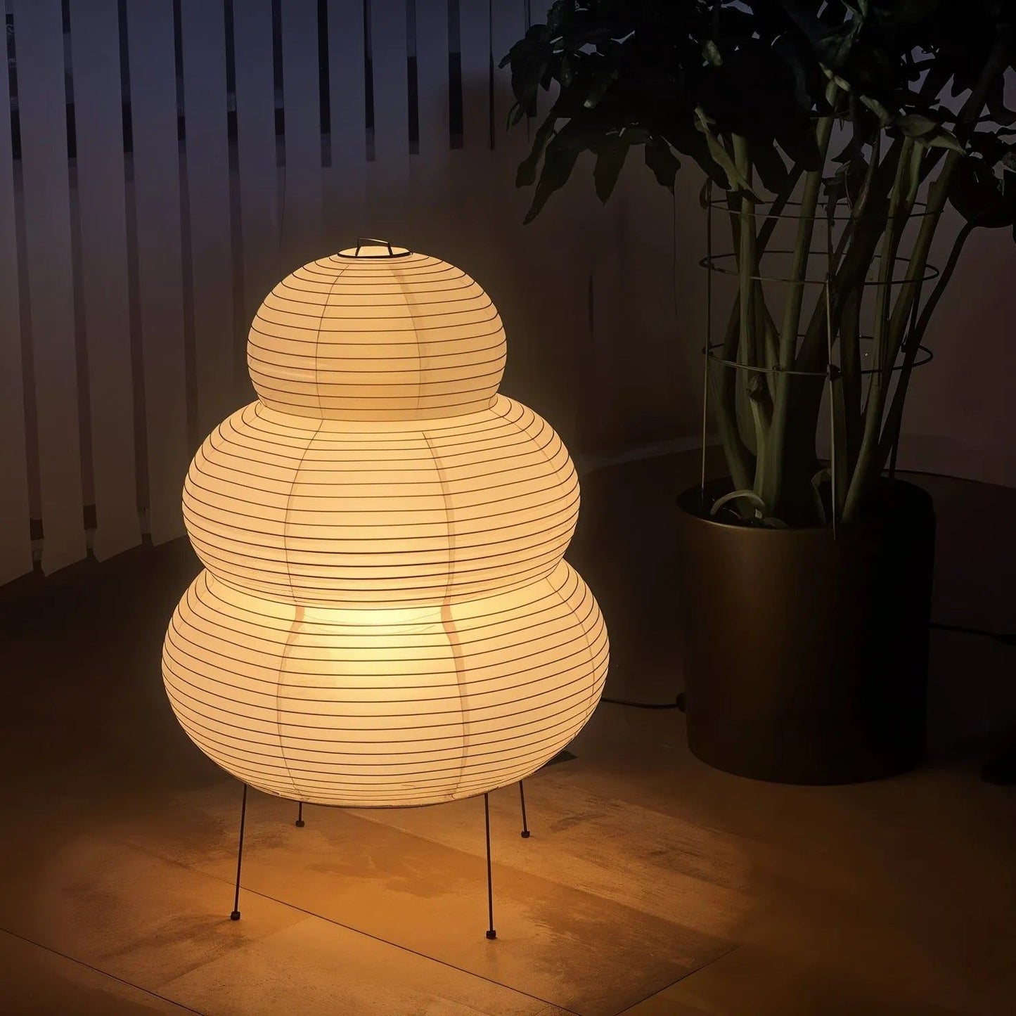 Kryntaleo | Japanese Ribbed Bamboo Silhouette Oriental Accent Table Lamp