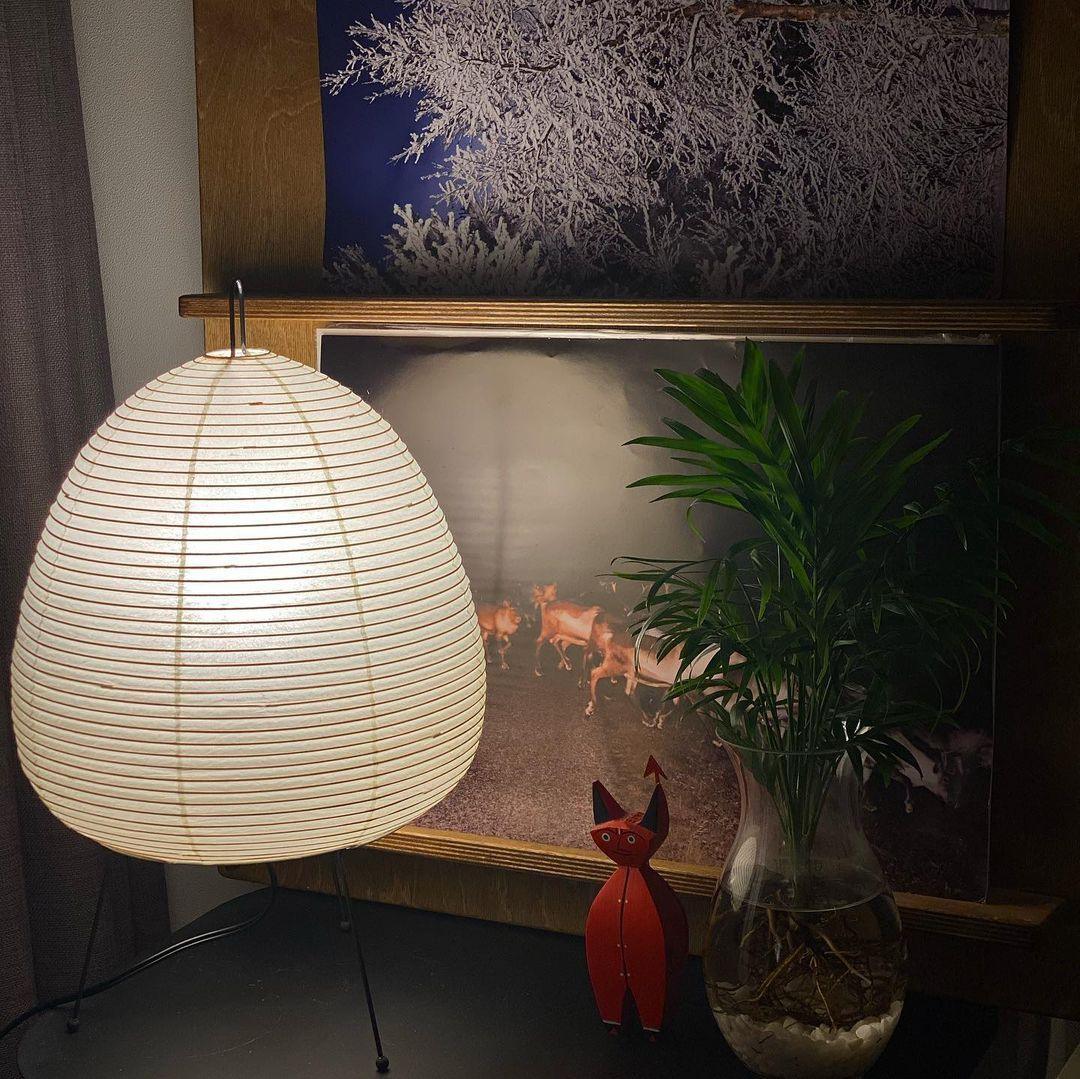 Kryntaleo | Japanese Ribbed Bamboo Silhouette Oriental Accent Table Lamp