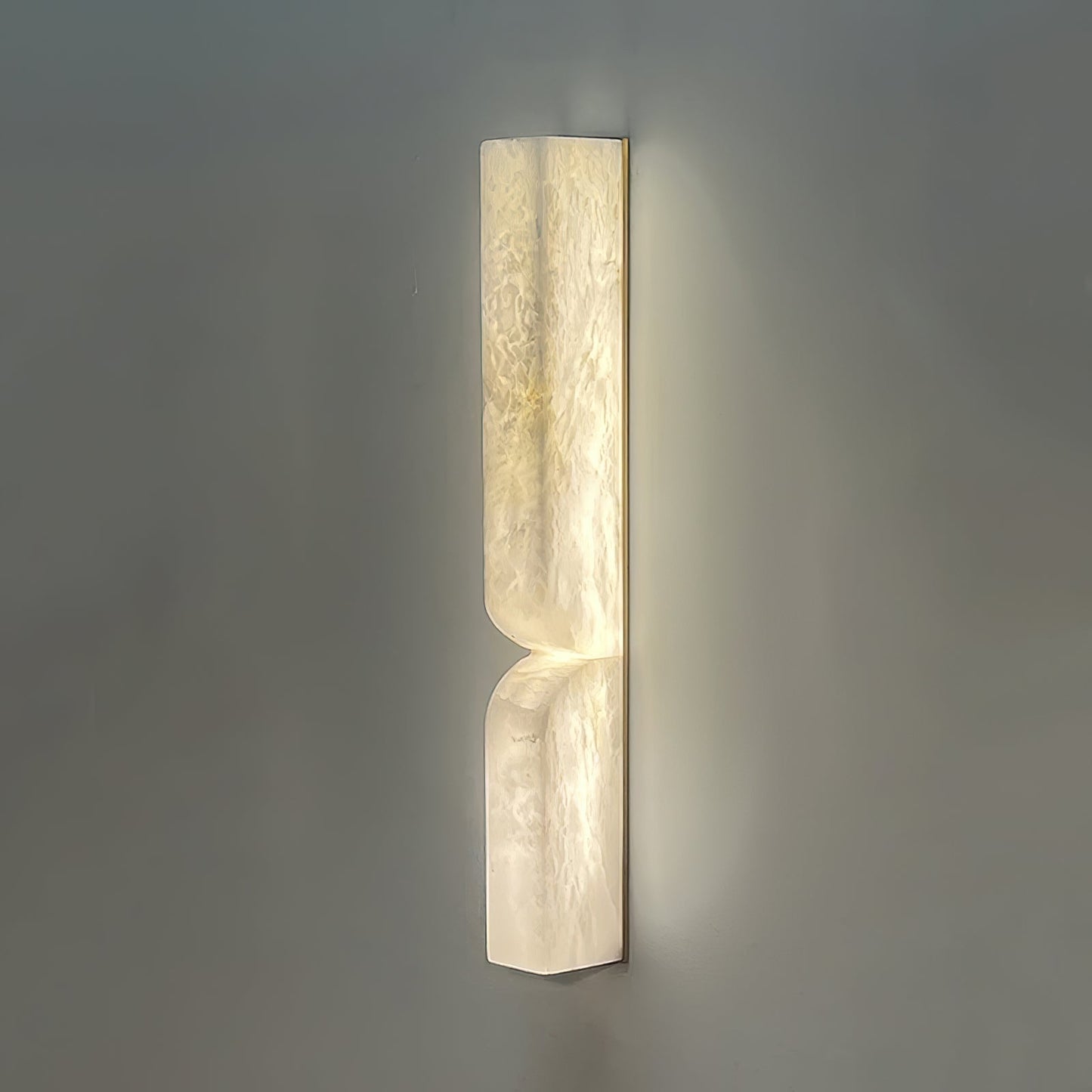 Marbrisso | Minimalist Carved Alabaster Stone Wall Light