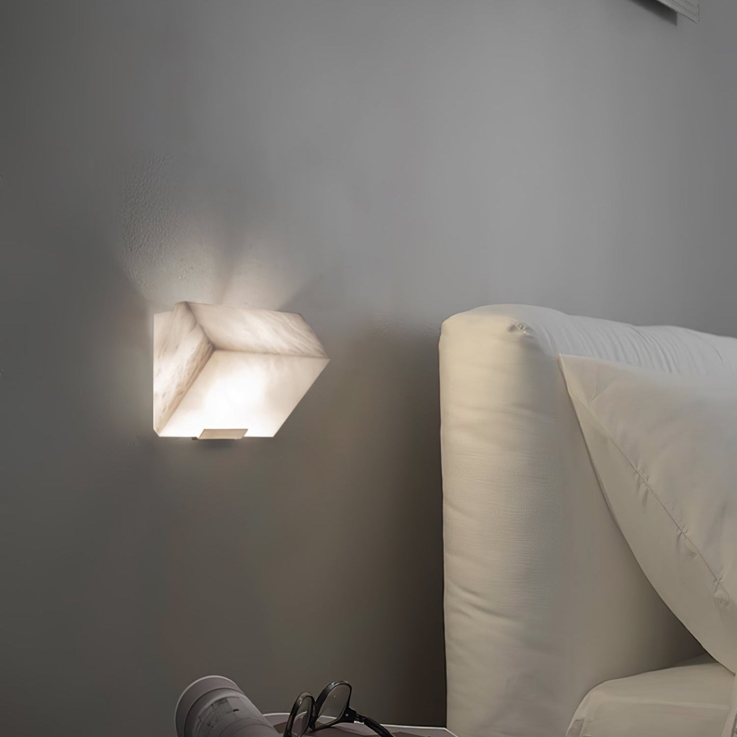 Luvidior | Architectural Column Alabaster Stone Blocks Wall Light