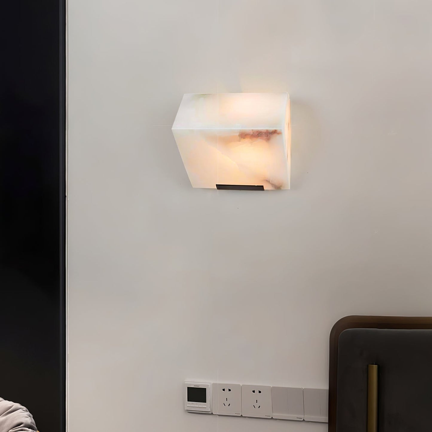 Luvidior | Architectural Column Alabaster Stone Blocks Wall Light