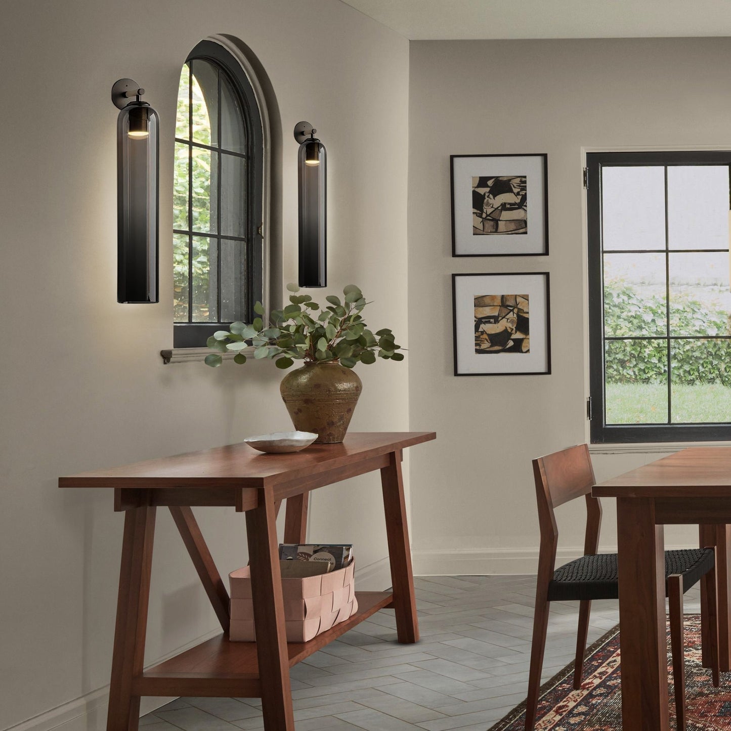 Luvia | Elegant Cylindrical Art Deco Glass Wall Light