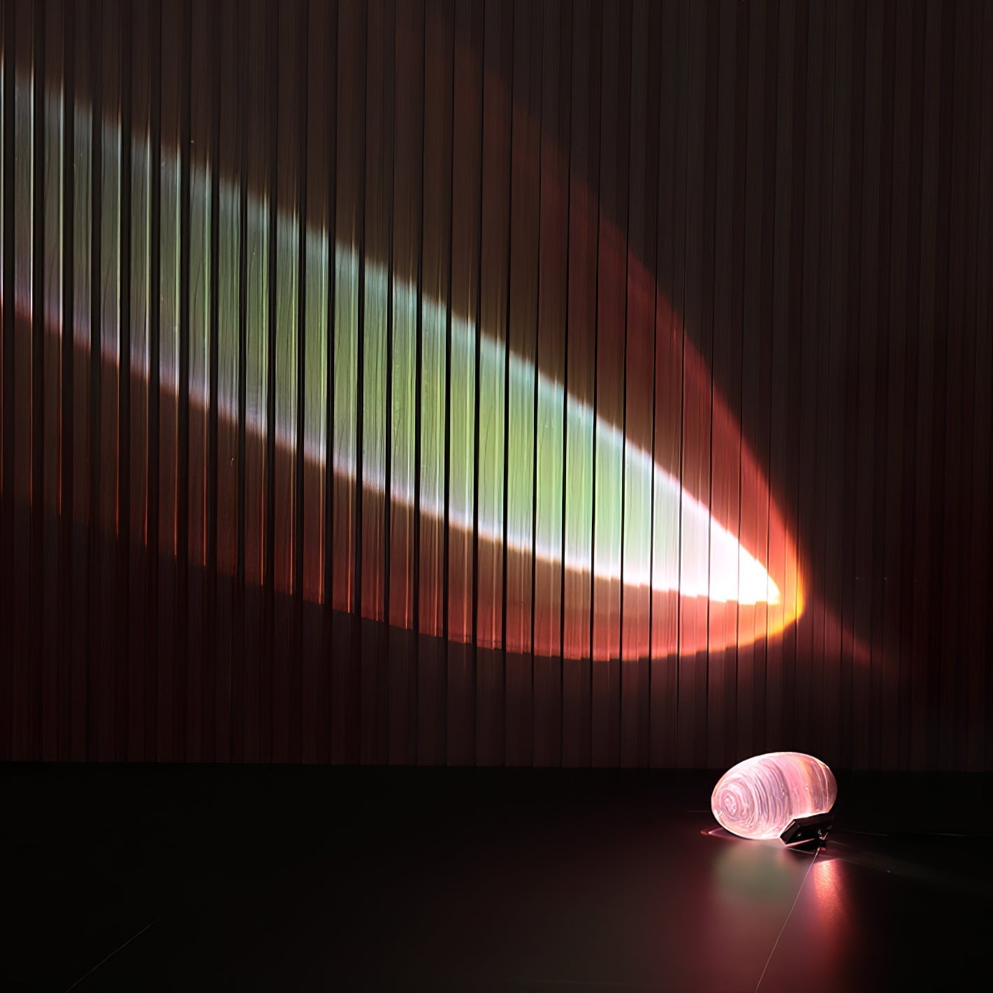 Vaelenoe | Sculptural Oval Crystal Stone Table Lamp